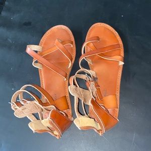 American eagle sandals